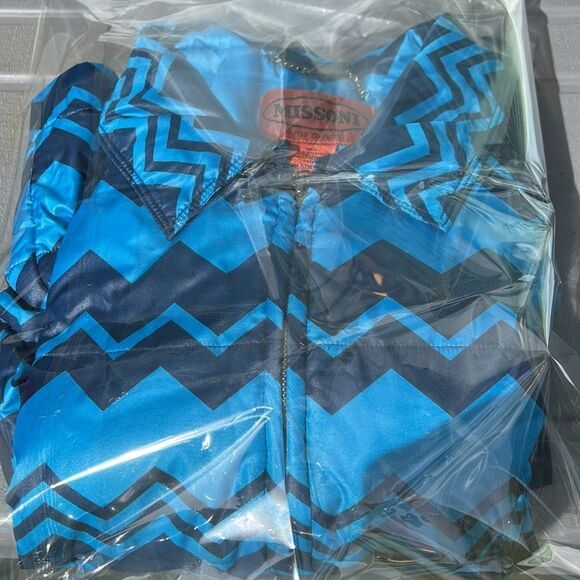 Missoni Target Puffer Jacket Blue signature Missoni Zig Zag Print pockets too! - Picture 4 of 8